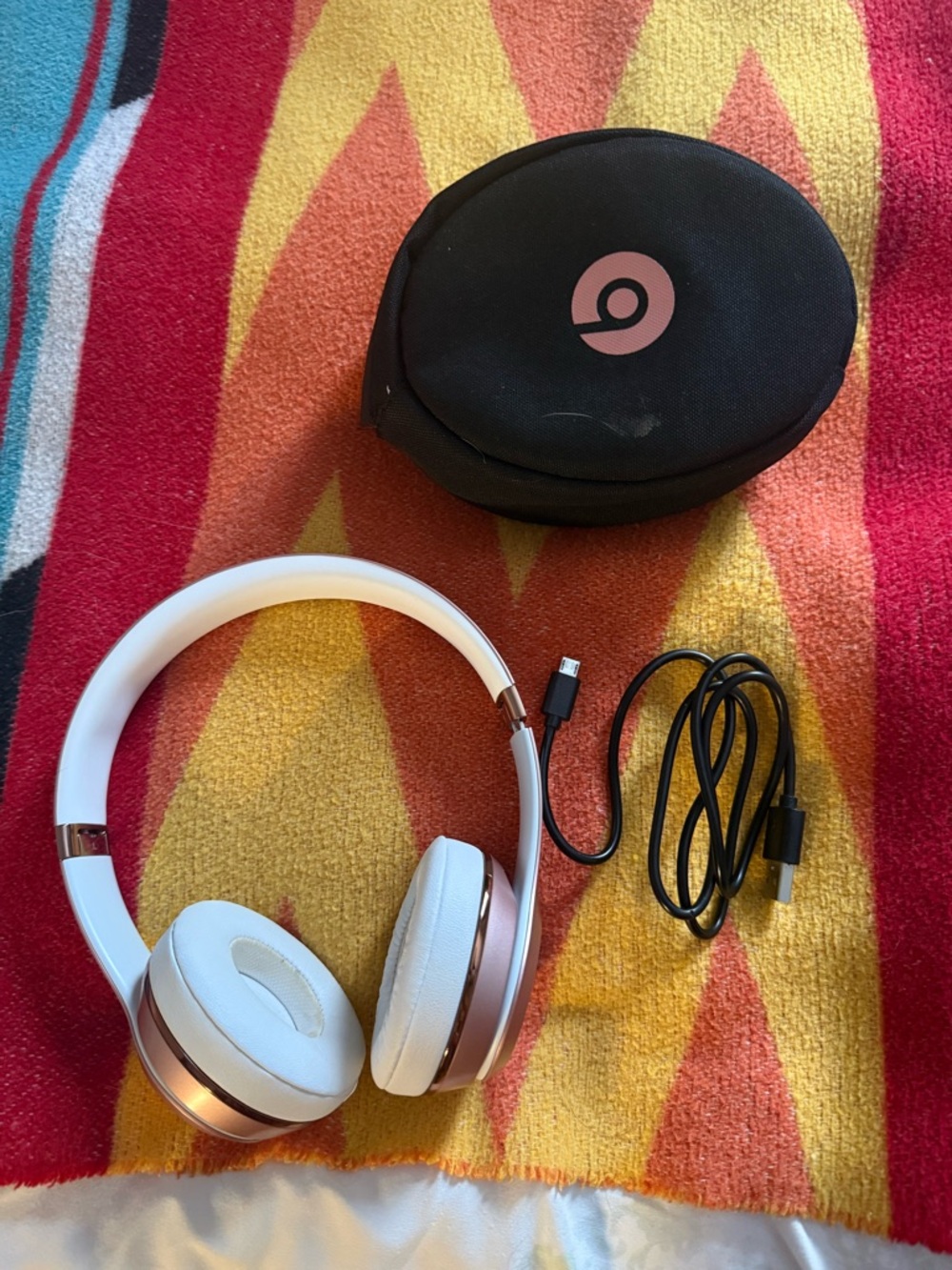 Beats Over-Ear Headphones in White and Rose Gold